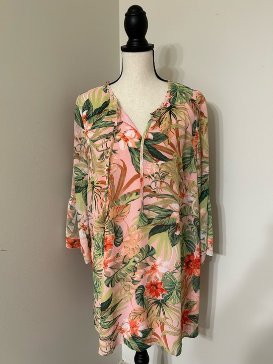 J. Jill Tops - J.Jill Tropical Floral Knee-Length Tunic Size L Pink Green Resort Wear